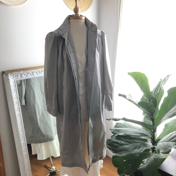 True Vintage gray midi length trench coat - Picture 2 of 6